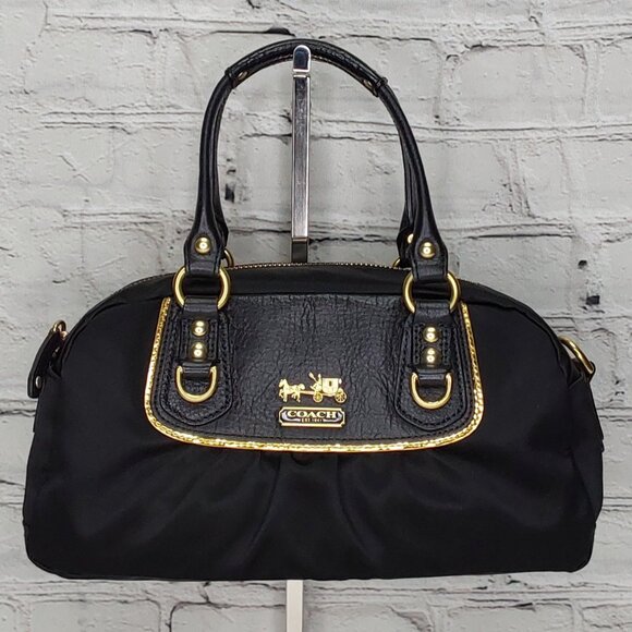 COACH 'GABRIELLE' POCHETTE BAG LEATHER STRAP GOLD CREED - Picture 2 of 16